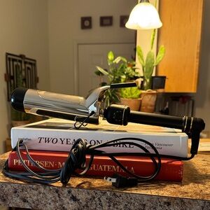 Hot Tools Pro Artist 2” Gold Collection Curling Iron